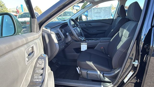 Vehicle image 34 of 35