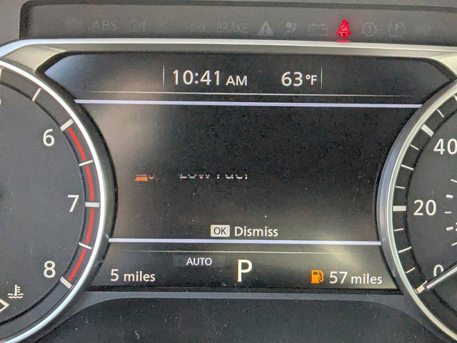 Vehicle image 15 of 27