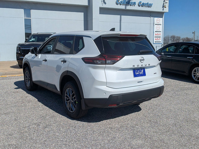 Vehicle image 5 of 27