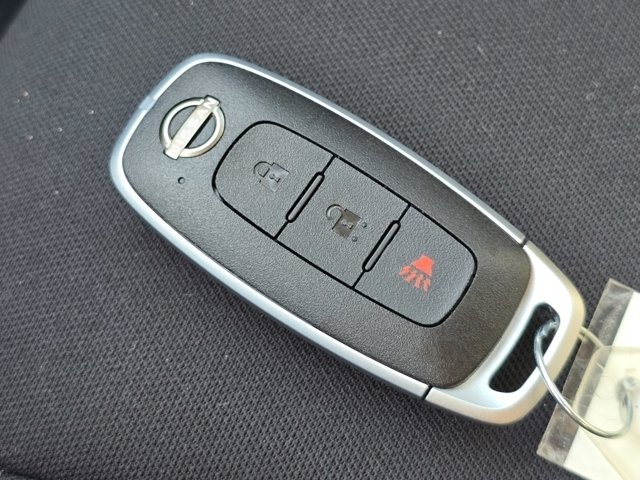 Vehicle image 32 of 32