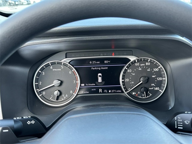Vehicle image 12 of 18
