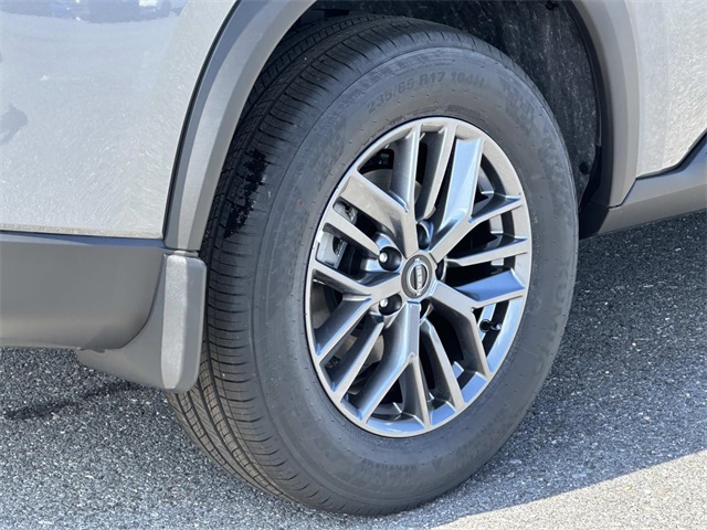 Vehicle image 6 of 18