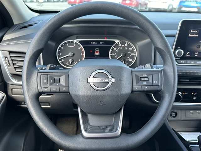 Vehicle image 11 of 18