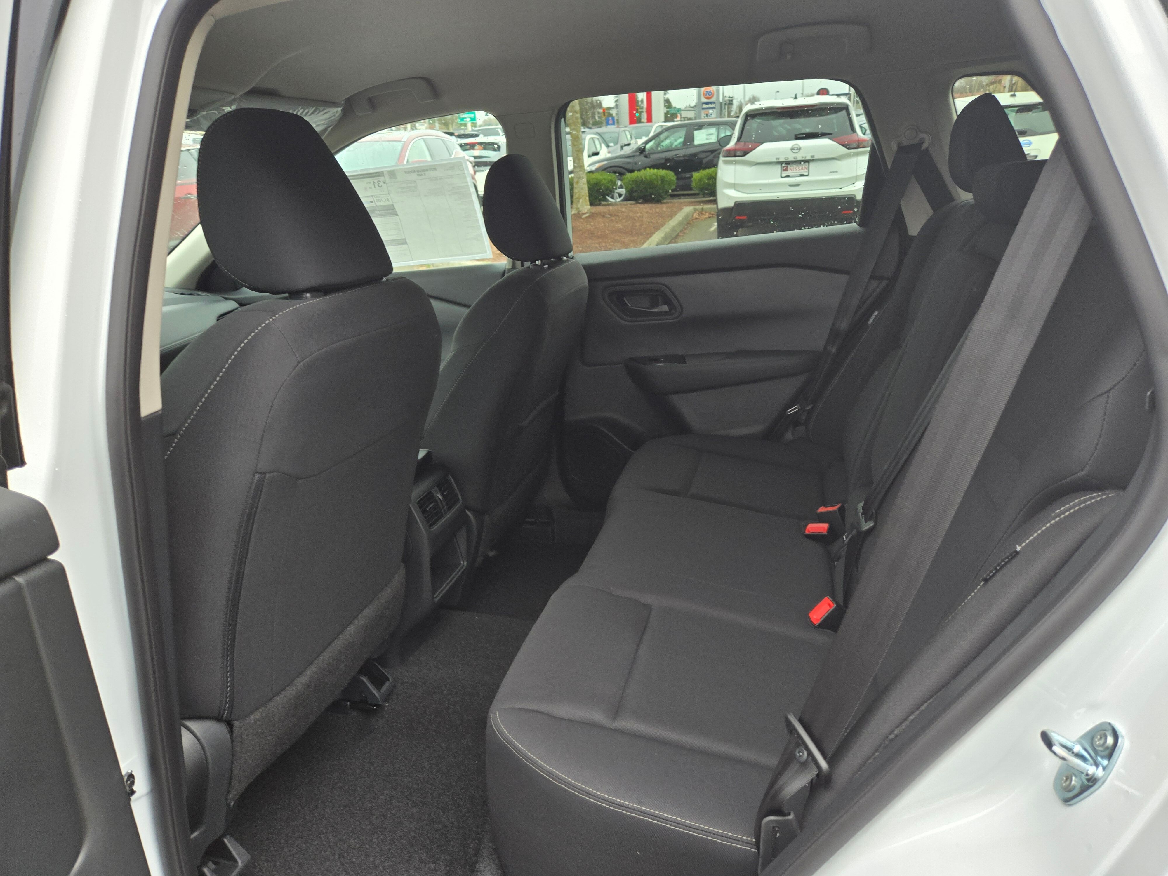 Vehicle image 12 of 24
