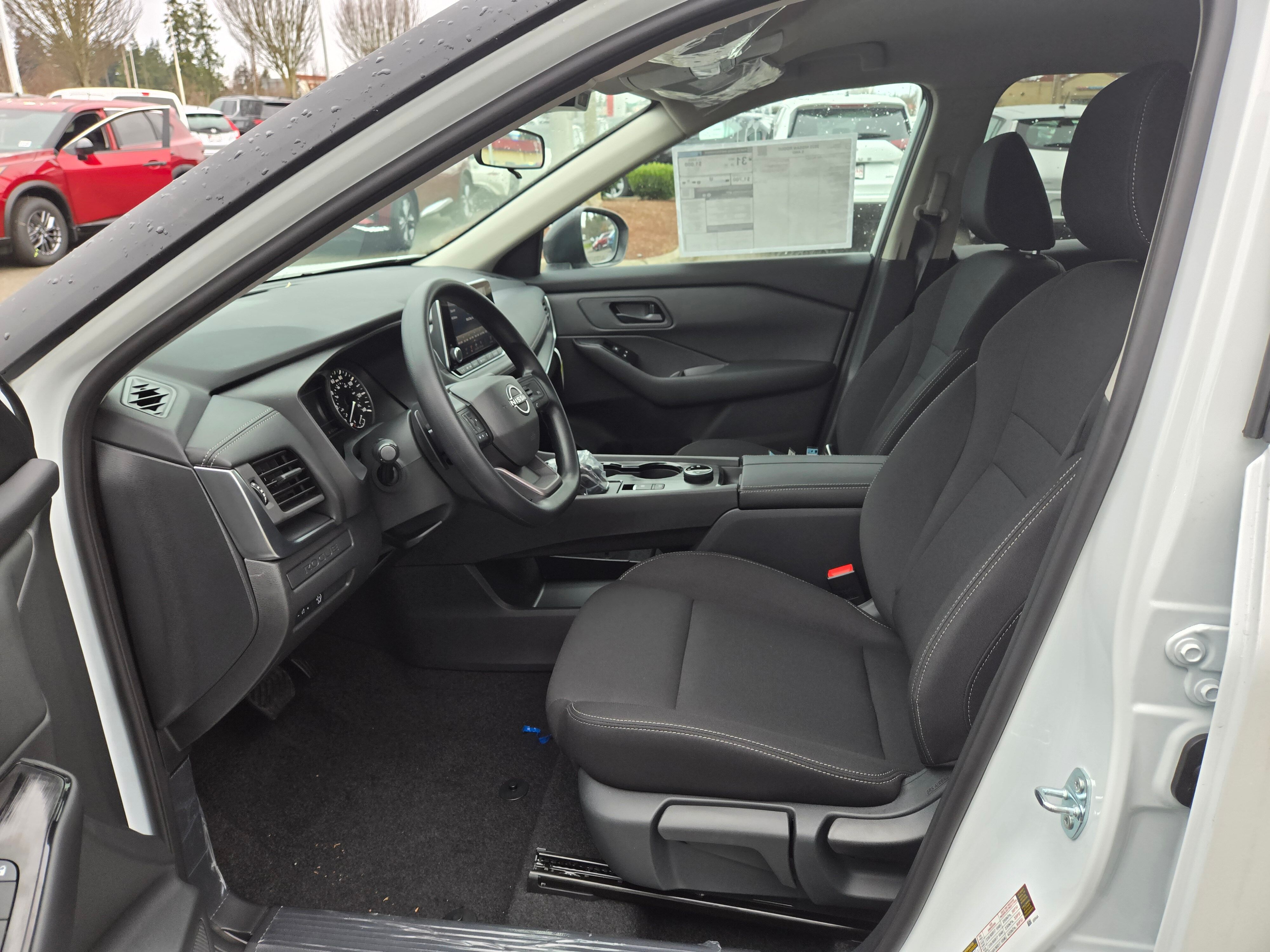 Vehicle image 14 of 24
