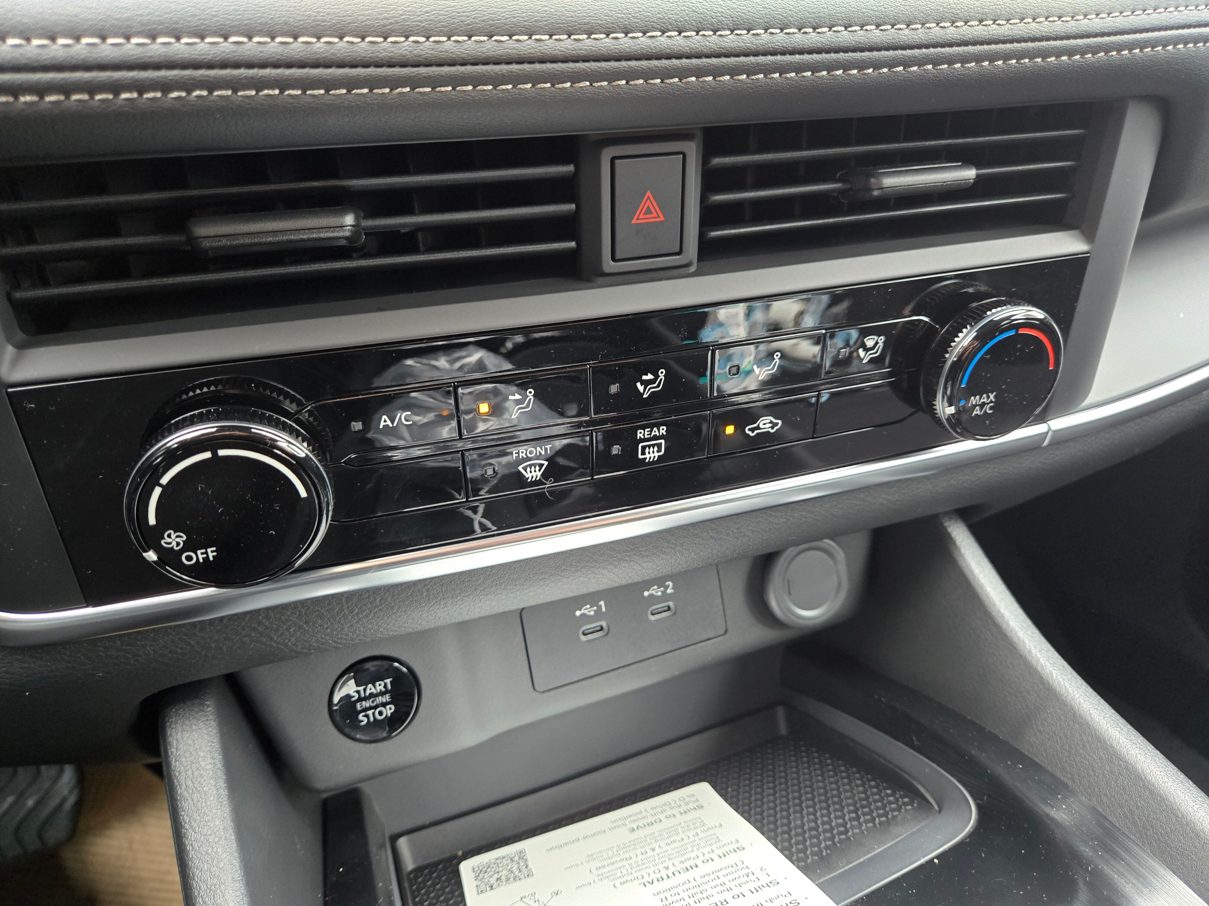 Vehicle image 18 of 24