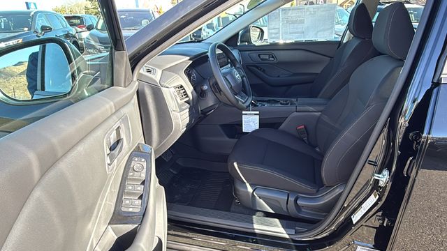 Vehicle image 34 of 35