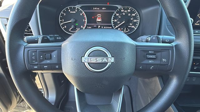 Vehicle image 29 of 35