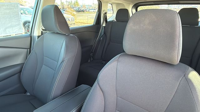 Vehicle image 22 of 35
