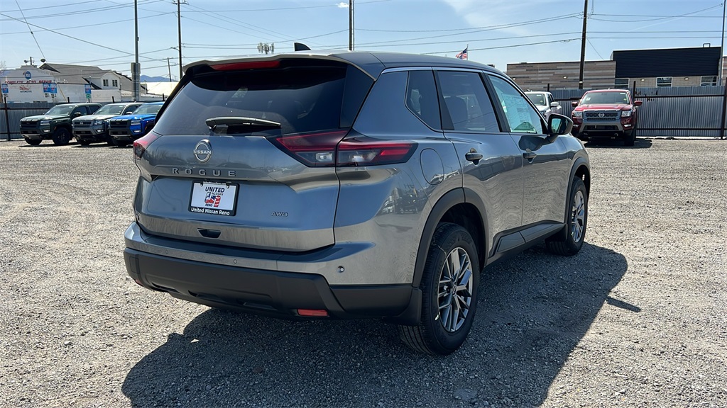 Vehicle image 5 of 30