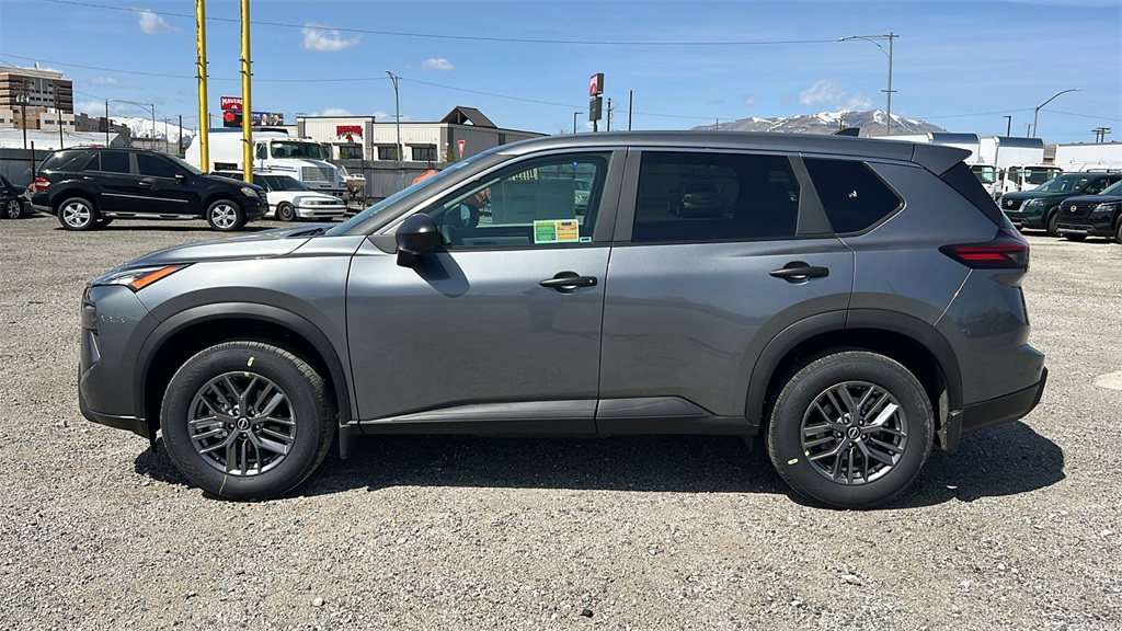 Vehicle image 8 of 30