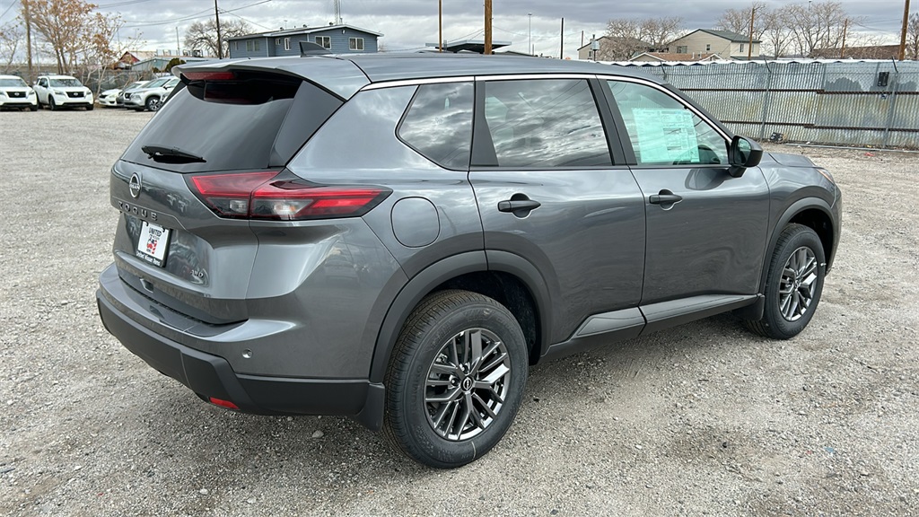 Vehicle image 5 of 30