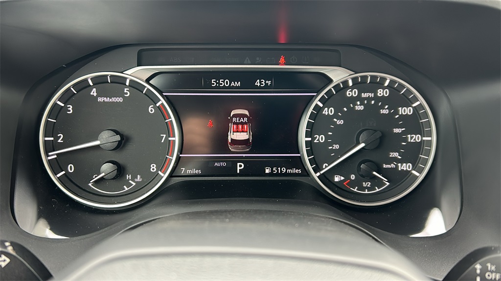 Vehicle image 13 of 30