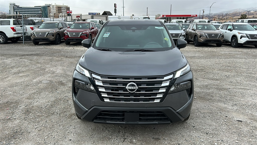 Vehicle image 2 of 30