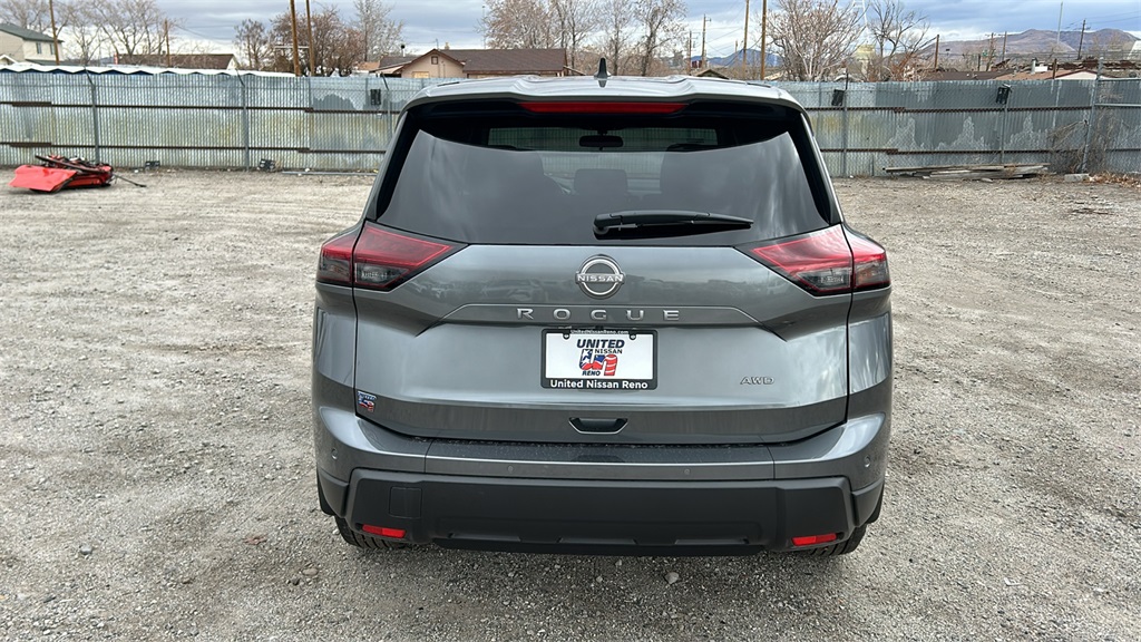 Vehicle image 6 of 30