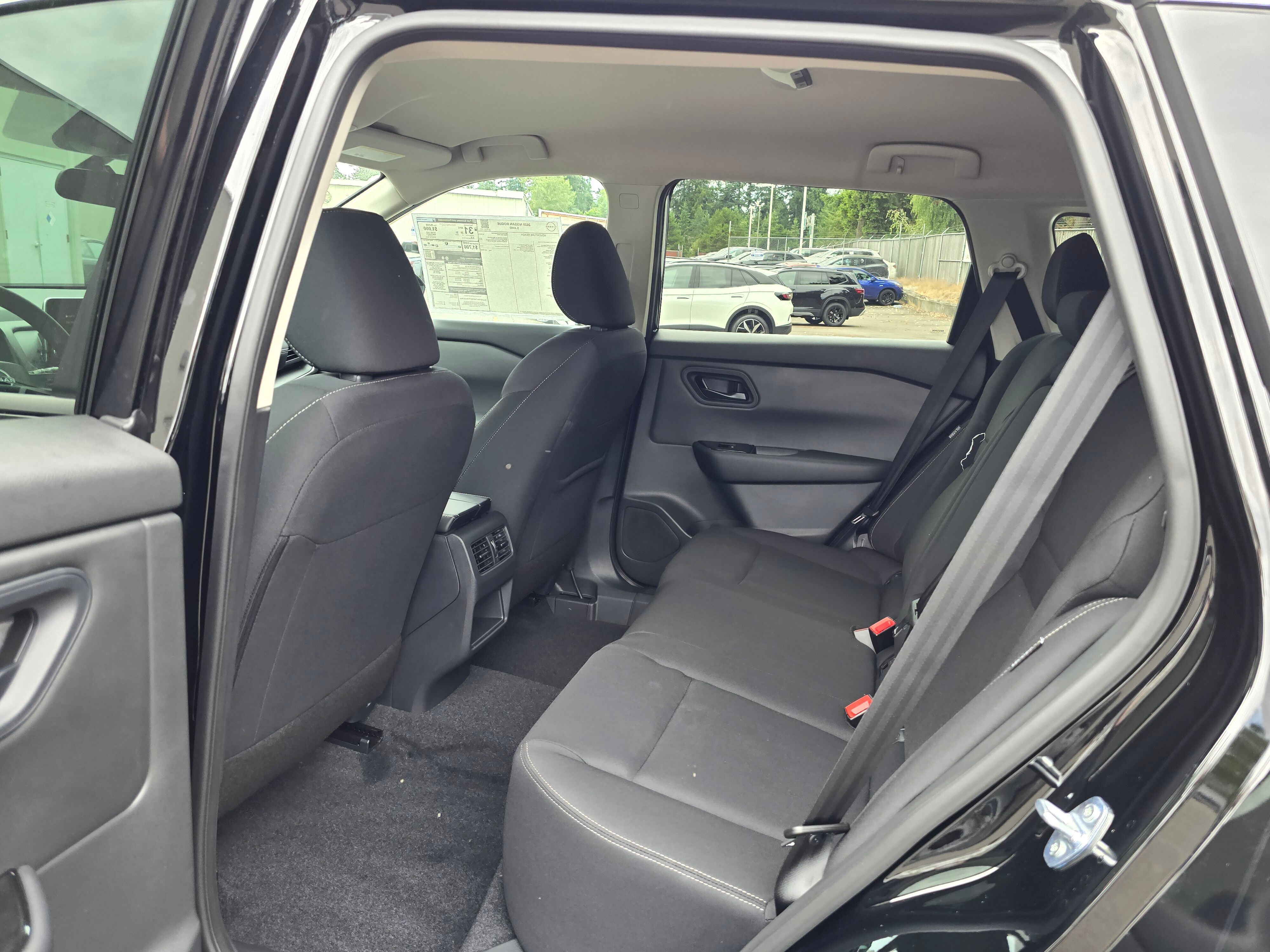 Vehicle image 10 of 26