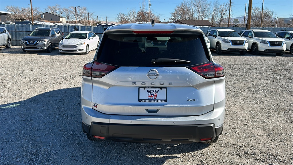 Vehicle image 6 of 30