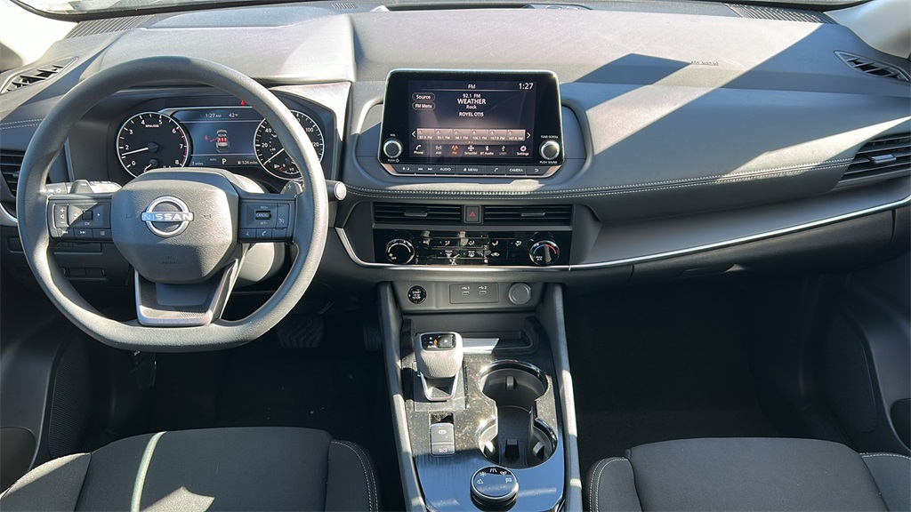 Vehicle image 12 of 30