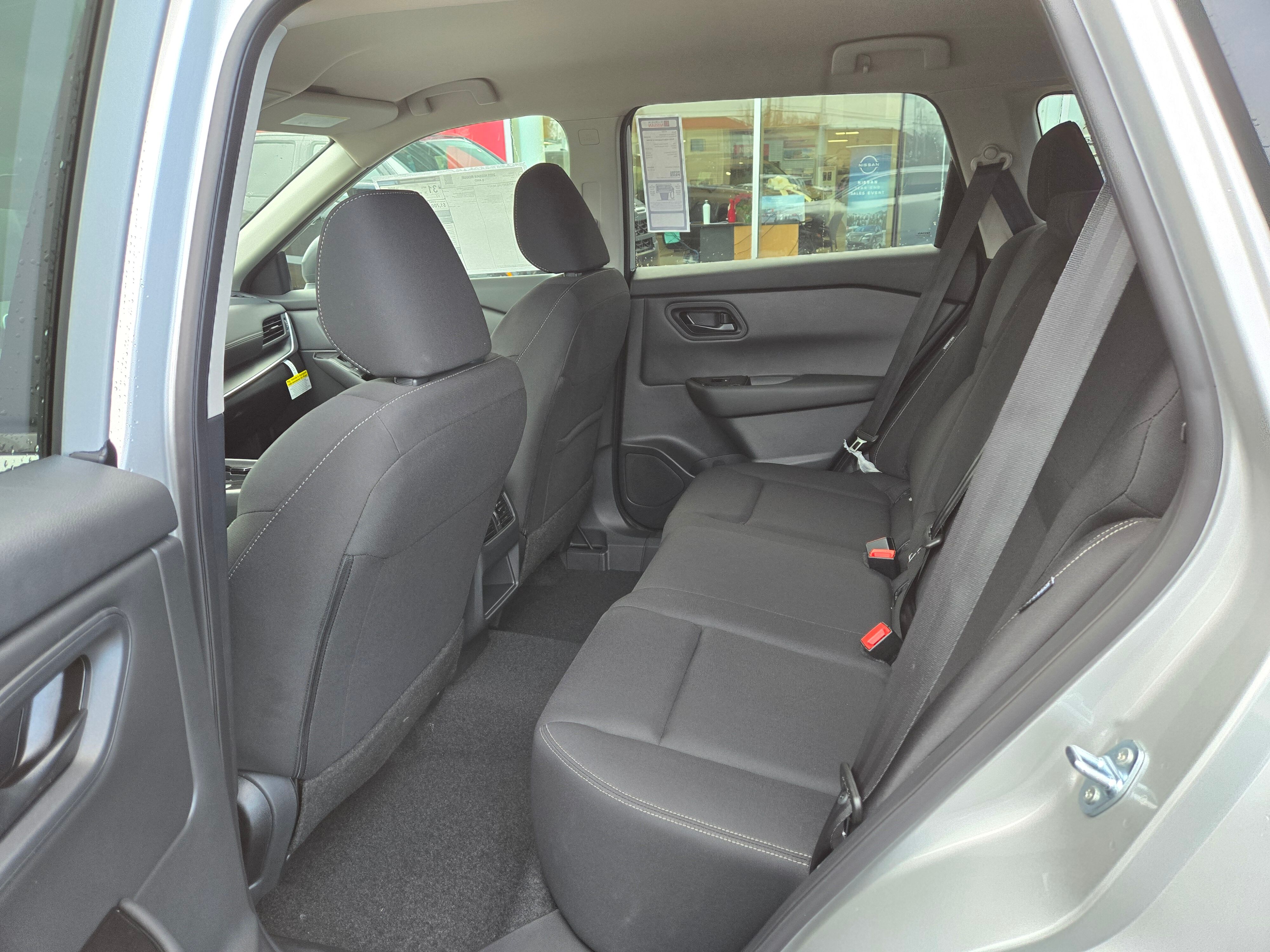 Vehicle image 12 of 24