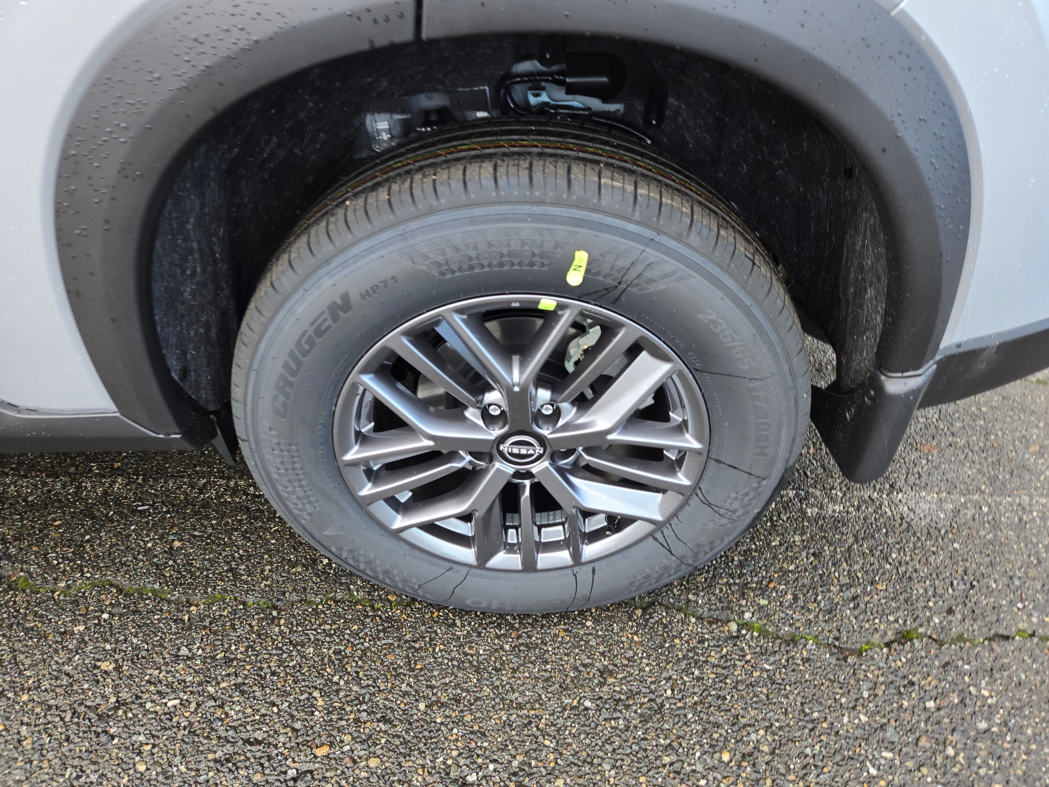 Vehicle image 11 of 24
