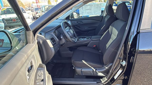 Vehicle image 34 of 35