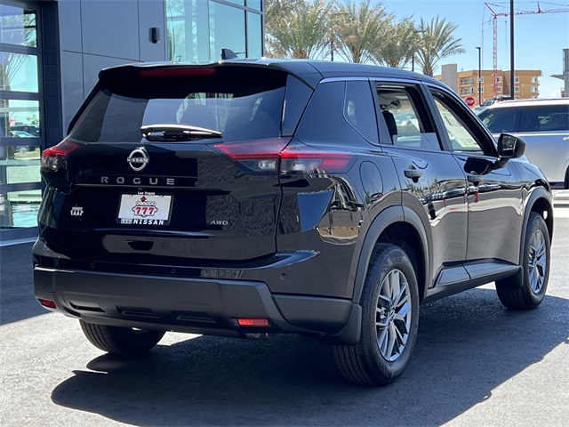 Vehicle image 5 of 28
