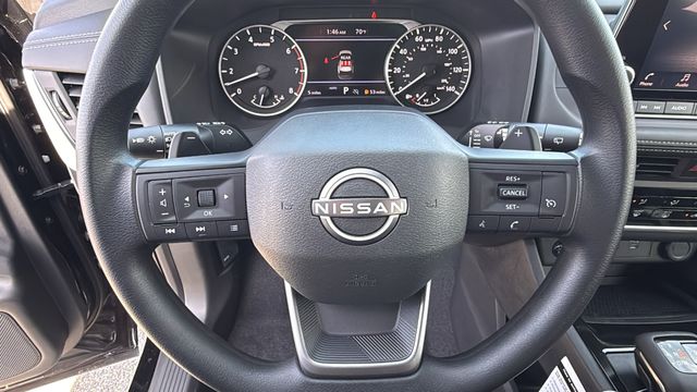 Vehicle image 28 of 34