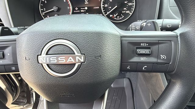Vehicle image 20 of 30