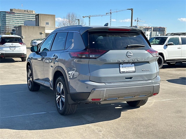 Vehicle image 6 of 18