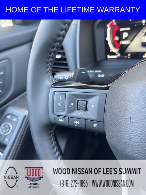 Vehicle image 24 of 41
