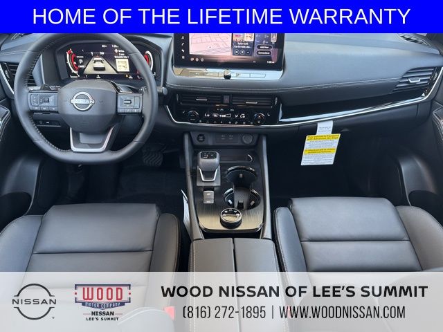 Vehicle image 10 of 41