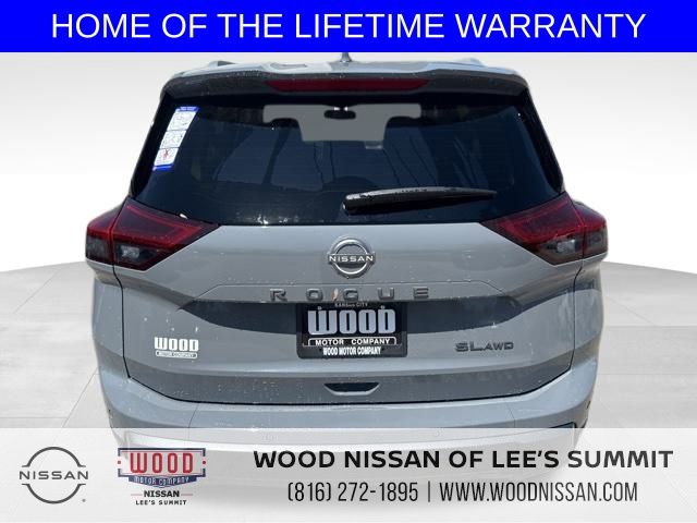 Vehicle image 5 of 41