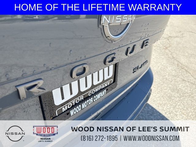 Vehicle image 40 of 41
