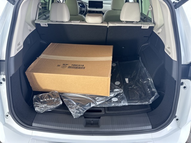 Vehicle image 26 of 27