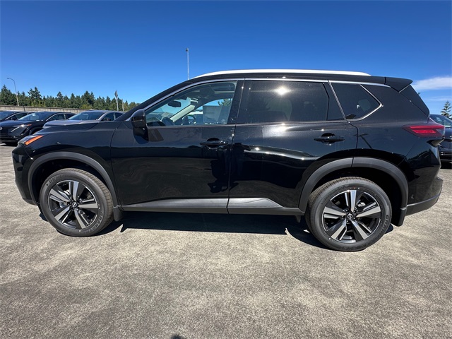 Vehicle image 8 of 25