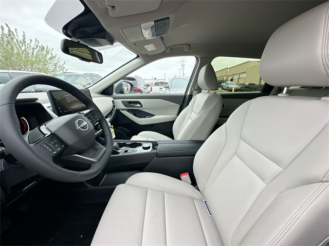 Vehicle image 19 of 32