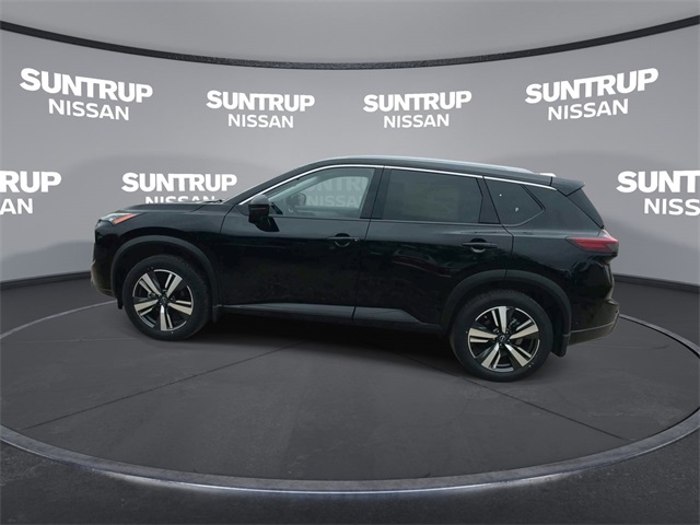 Vehicle image 12 of 32
