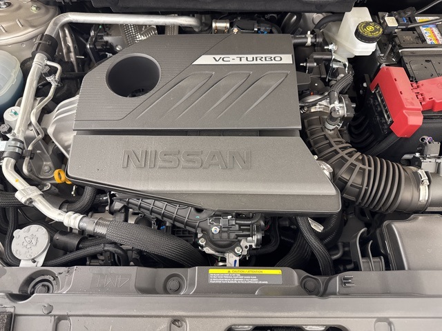 Vehicle image 24 of 27