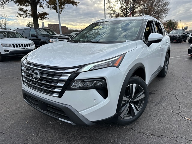 Vehicle image 9 of 43