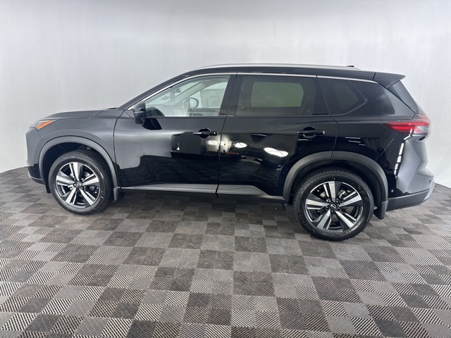 Vehicle image 10 of 27