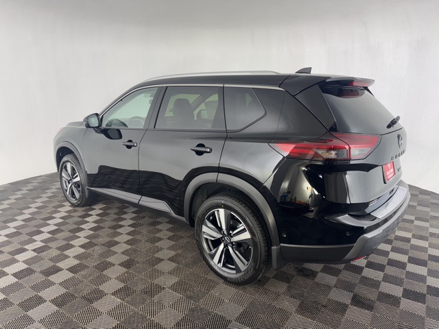 Vehicle image 8 of 27
