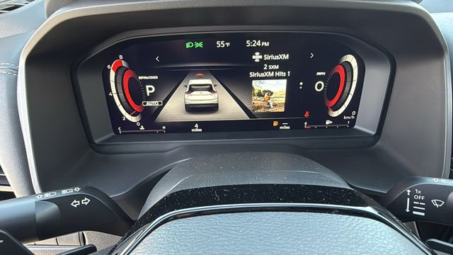 Vehicle image 21 of 30
