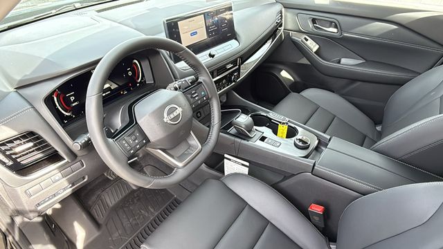 Vehicle image 10 of 30