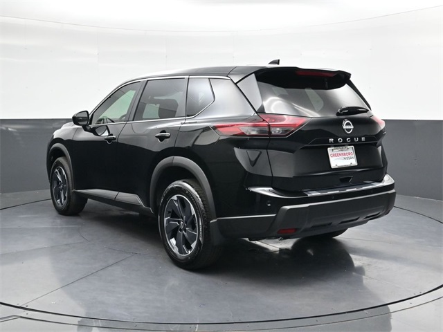 Vehicle image 25 of 38