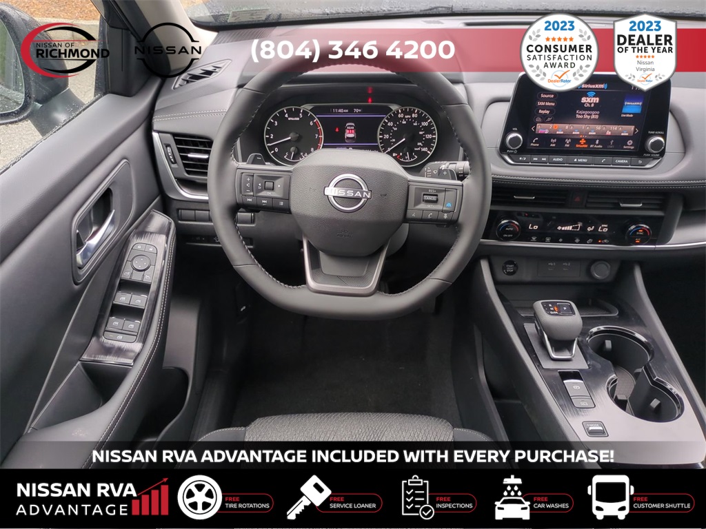 Vehicle image 12 of 27