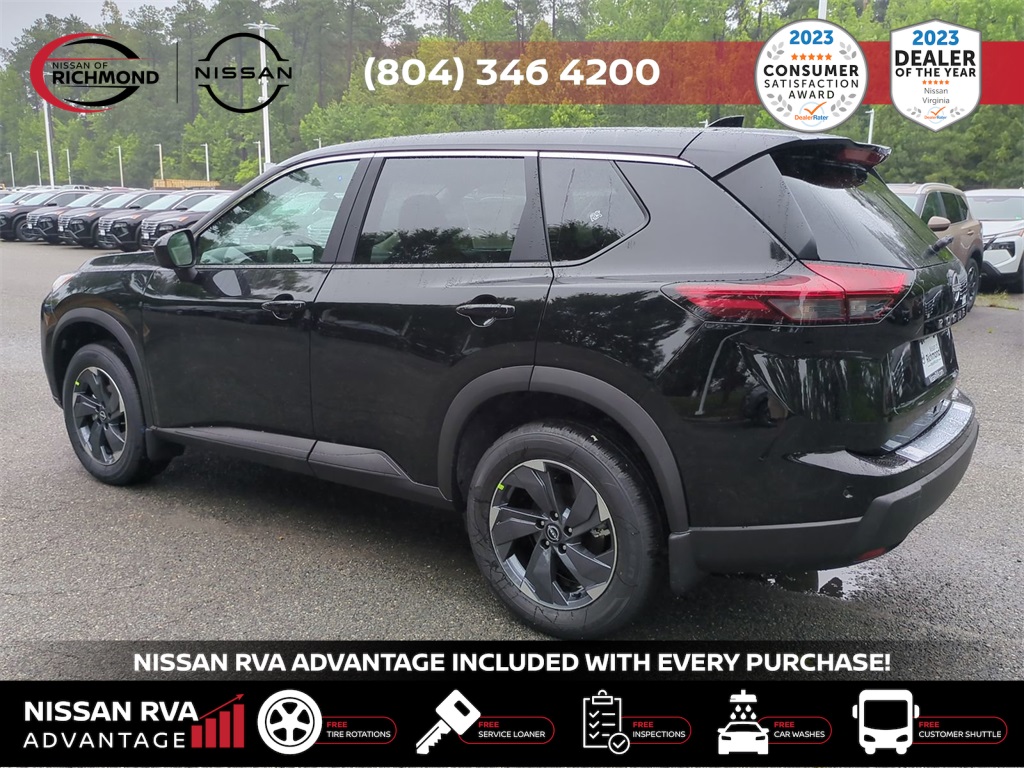 Vehicle image 8 of 27