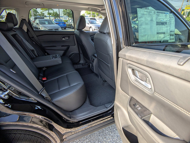 Vehicle image 12 of 29