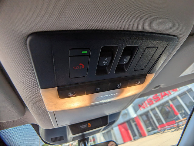 Vehicle image 27 of 29