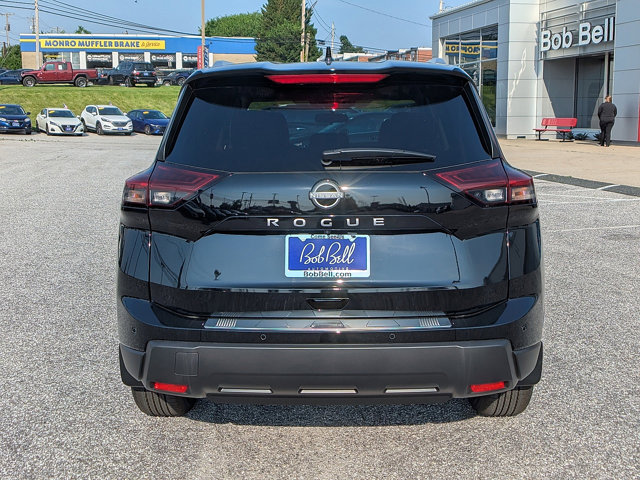 Vehicle image 8 of 29