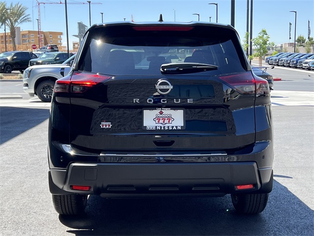 Vehicle image 6 of 28